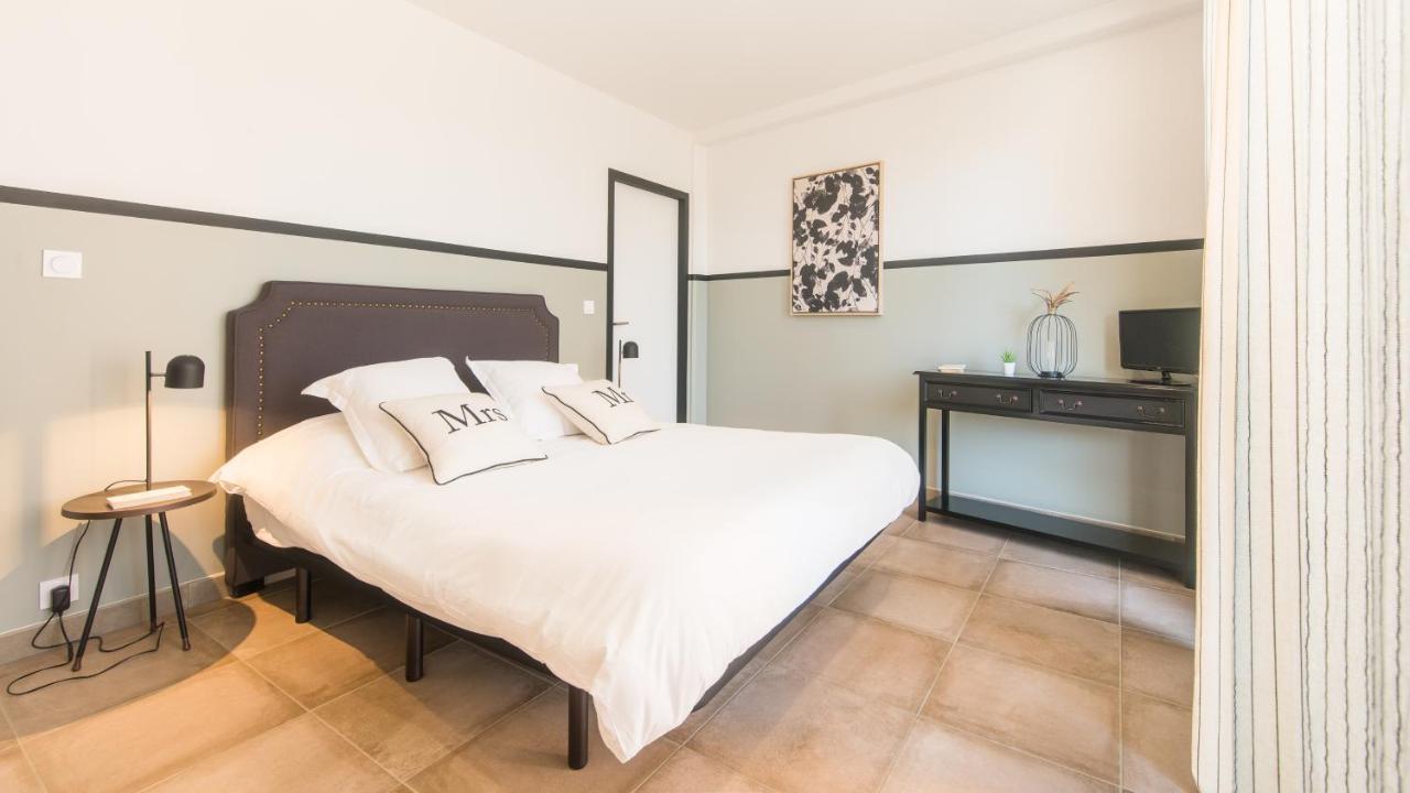 Apartamento Open Sun avec Jacuzzi Privatif et parking privé Sarlat Exterior foto